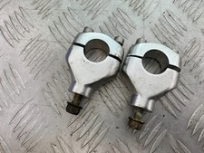 TRIUMPH SPEED TRIPLE R 1050 HANDLEBAR RISERS   2009 (CMB1183)