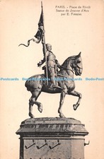 R337011 Paris Place de Rivoli