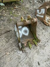 Mini Digger Excavator Digging Bucket 35mm 3 ton 20" (50)