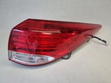 Hyundai i40 Estate 2010-2014 Driver OS Rear Right LED Taillight 92402-3Z0