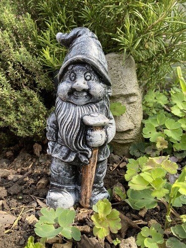 Garden gnome with hammer 10 - gnome,