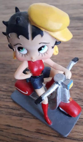 Betty boop mini scooter girl - mini,