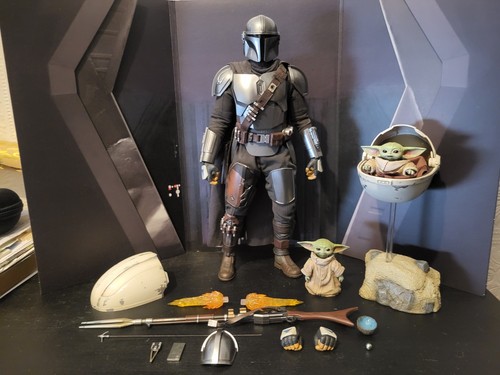 Hot toys mandalorian grogu - toys,