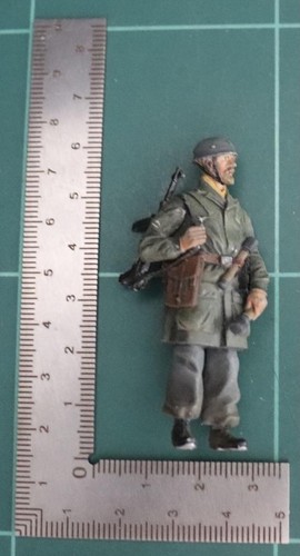 54mm wwii german paratrooper - 54mm,