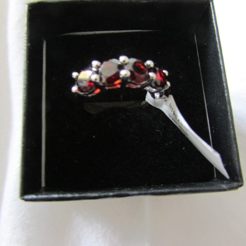 Silver garnet ring natural - silver,