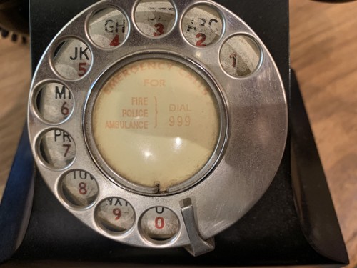 Vintage black bakelite - black,