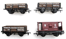Mainline Guards Van + 3 Airfix