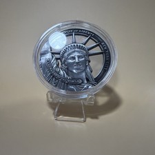 2022 Cook Islands Famous