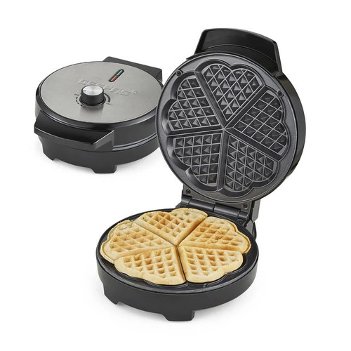 Geepas waffle maker - iron, heart