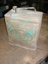 Vintage Esso 1 gallon fuel can