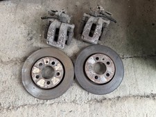 AUDI TT MK1 256MM REAR CALIPER CARRIERS VENTED DISCS MK4 GOLF UPGRADE 1.8T BRAKE