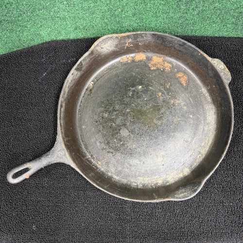 Wagner ware cast iron - iron, #12