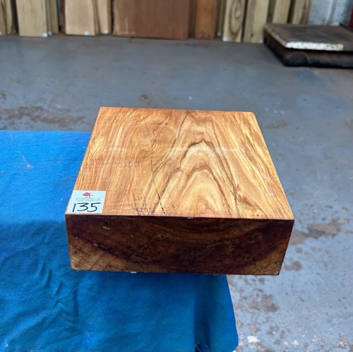 Olivewood 8x8x3 exotic - x, 8x8x3”