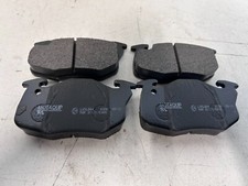 Set of Front Brake pads new Fits Peugeot 106 205 305 306 Citroen C15 Saxo 425076