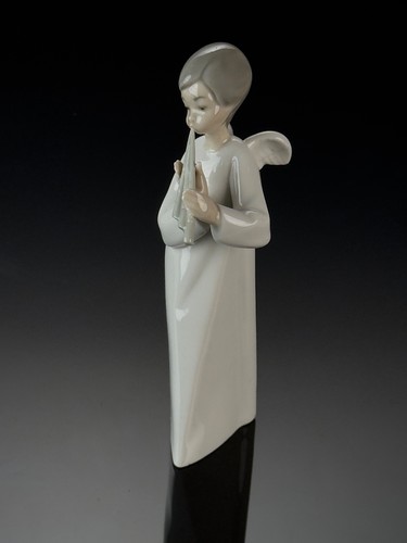 Lladro nao angel playing flute - angel,