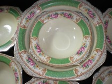 *VINTAGE ROYAL STAFFORDSHIRE
