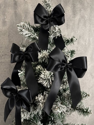 Large black christmas - large,