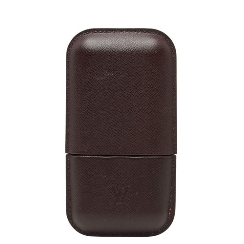 Louis vuitton taiga etui - taiga,