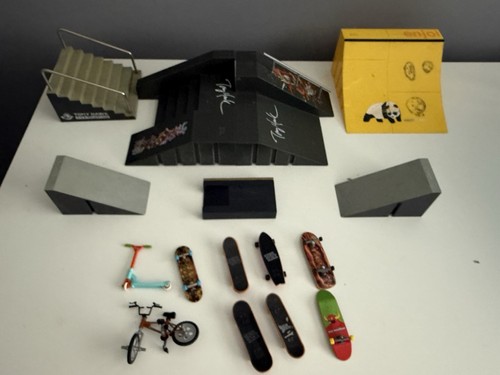 Tony hawk tech - hawk, skatepark