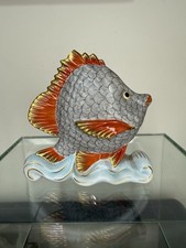 HEREND Tropical Fish on Wave Fishnet Figurine