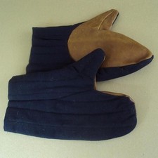 Medieval Padded Mittens With