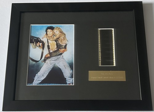 Aliens 1986 film cells mounted - aliens,