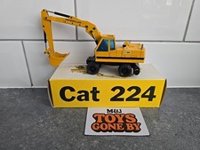 NZG Cat 224 Wheel Type