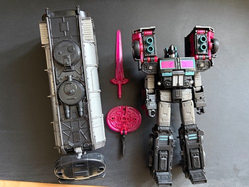 Transformers legacy velocitron - legacy,