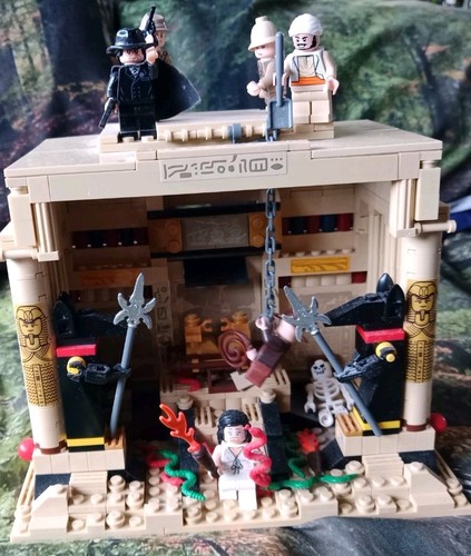 Indiana jones raiders - indiana, the