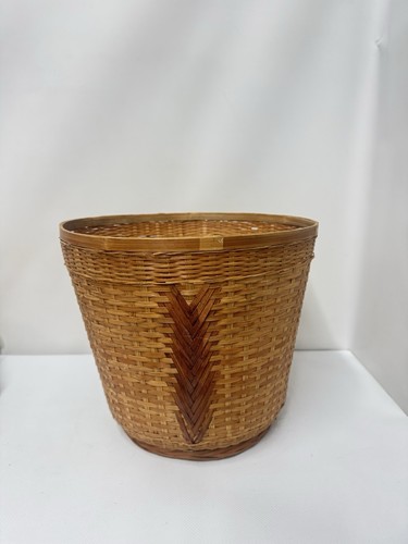 Vintage hand woven wicker - hand,