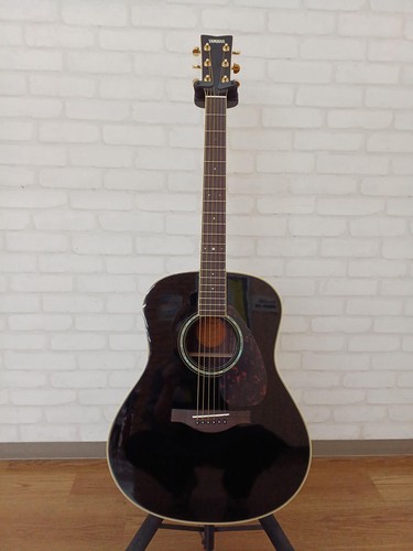Yamaha ll6 are electric - are,