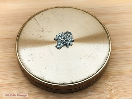 Slightly distressed gold - distressed,