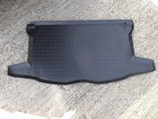 GENUINE TOYOTA YARIS 2011-2017 SEMI RIGID BOOT LINER MAT PZ434B1303PJ UNUSED