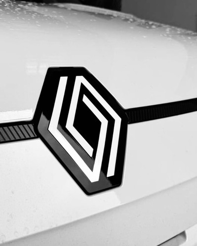 Renault tech front - renault, 5