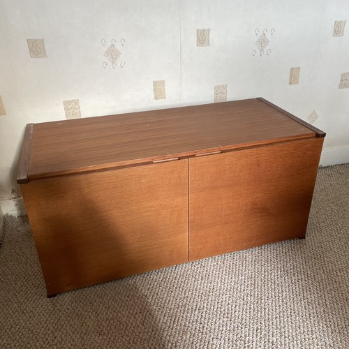 Mid century teak record - mid,