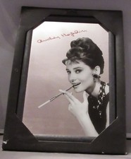 Mirror Audrey Hepburn with