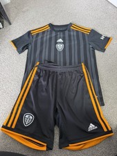 Leeds Kit 11-12 Years