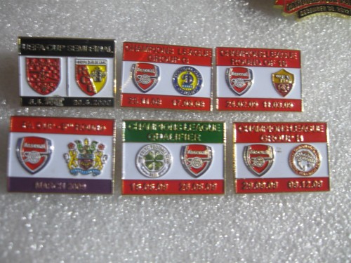 Rare old arsenal football - old,
