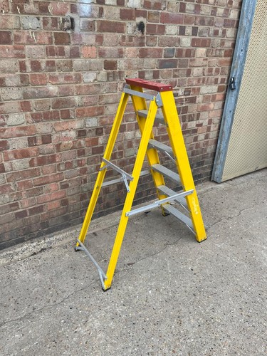 Fibreglass ladder steps 6 - steps,