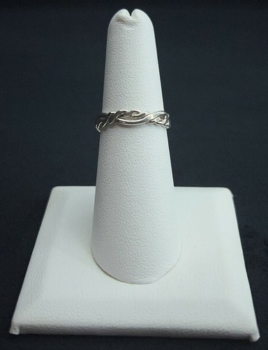 Hand crafted knotted - hand,