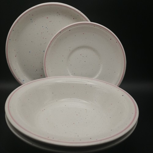 Vintage arthur wood plates - arthur,