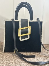 Kassandre Paris Black