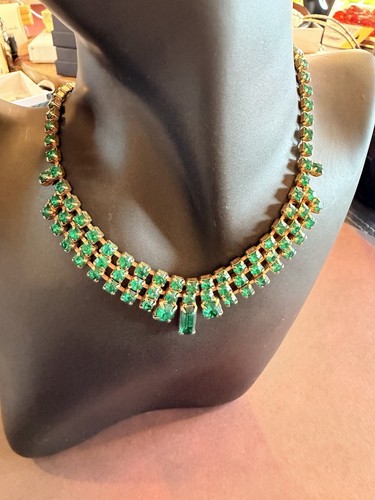 Vintage emerald green - vintage,