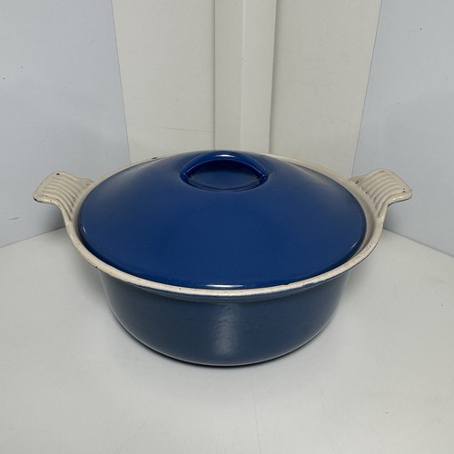 Creuset blue cast iron - le,