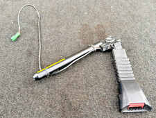 Vauxhall Astra 1.7 Diesel Sportive VAN  2005 Passenger Seat Belt Pretensioner