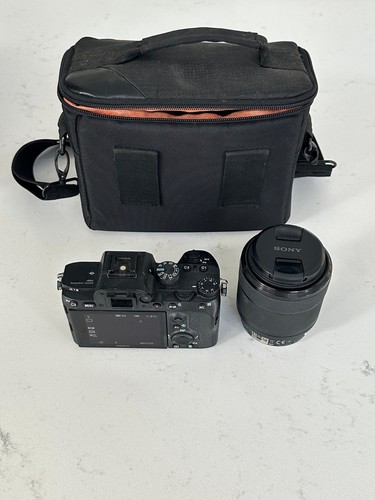 Sony alpha iii - sony,