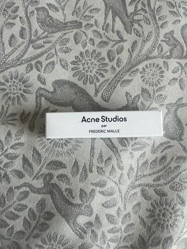 Acne studios par frederic - acne,