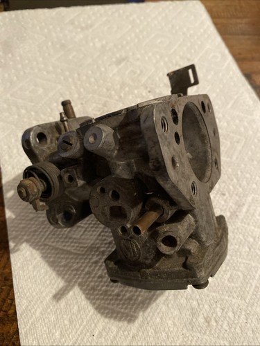 Hif44 carb body fzx1260 - su,