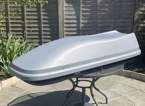 Halfords roof box 360 - roof, box.
