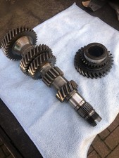 Type 9 Gearbox Lay Gear & 1 St